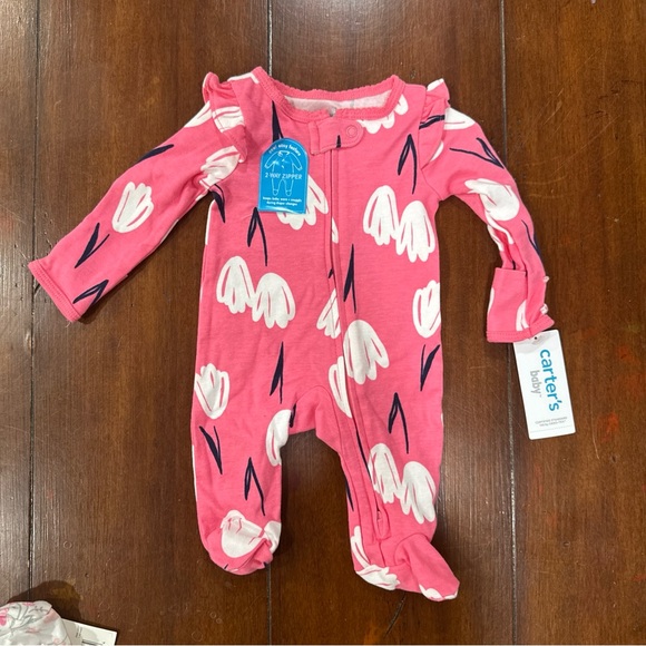 1 Preemie 3 Newborn 4 Piece Baby Girl Clothes Set Carters And Little me. - Picture 7 of 10